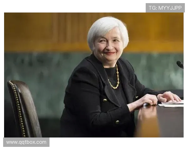 里昂高层震荡：特克斯特辞职，米歇尔 - 康接任首位女性主席(1)